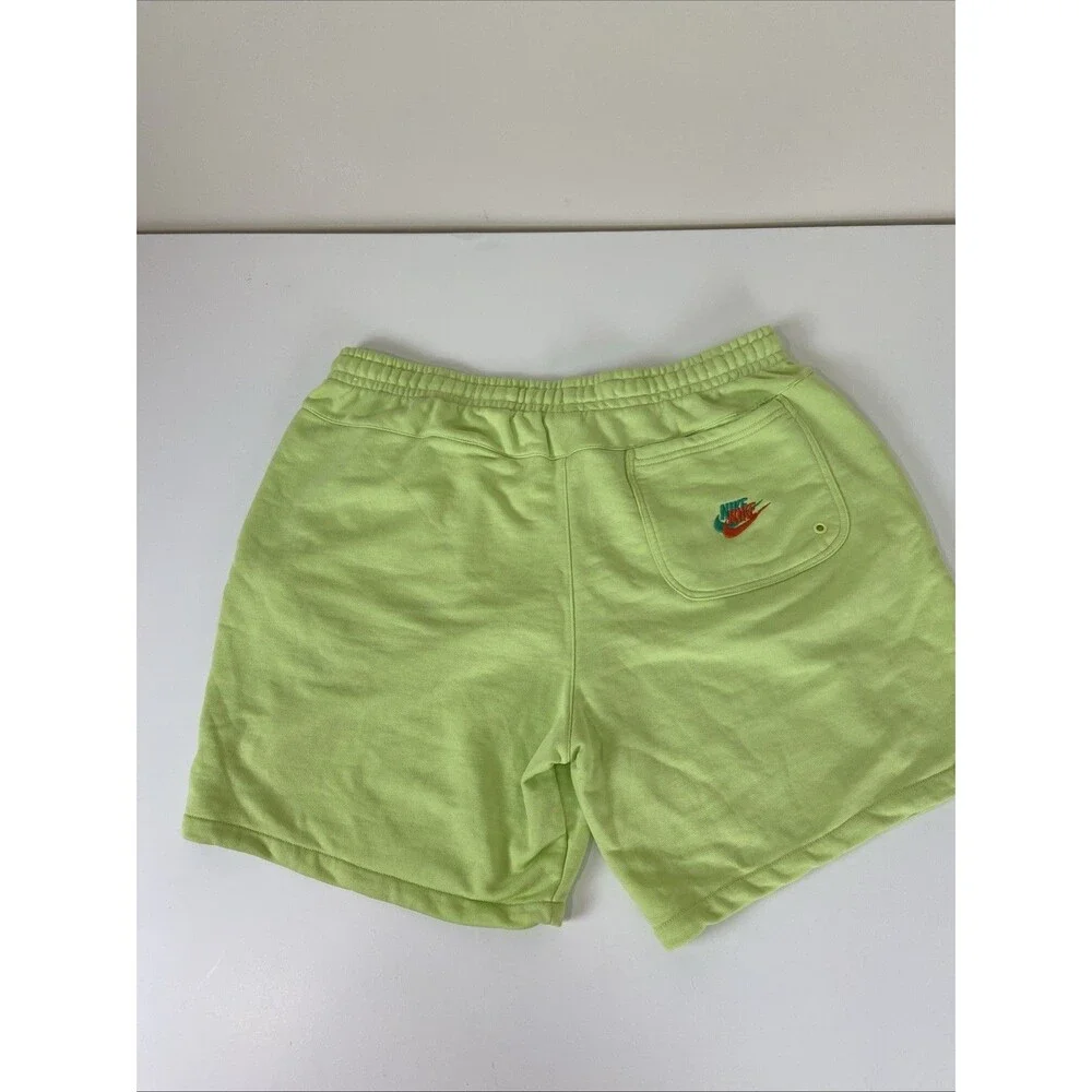 Nike NSW Sportswear Essentials+ French Terry shorts embroidered Neon Green XXL